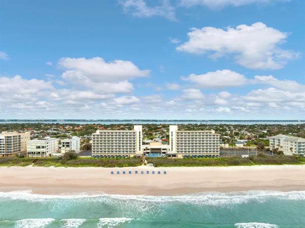 DoubleTree Suites by Hilton Melbourne Beach Oceanfront, Rezervovat Hotel Satellite Beach Space Coast