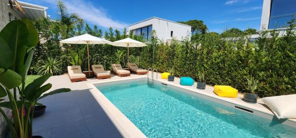 Villa MarYsol - San Pietro Resort - Pool & Hot Tub, Rezervovat  Durrës Durres County