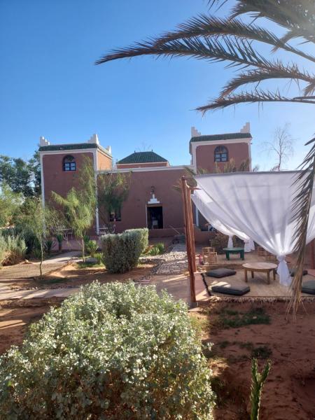 Riad ma bonne étoile, Rezervovat  Kasr Bounou Souss-Massa-Draa
