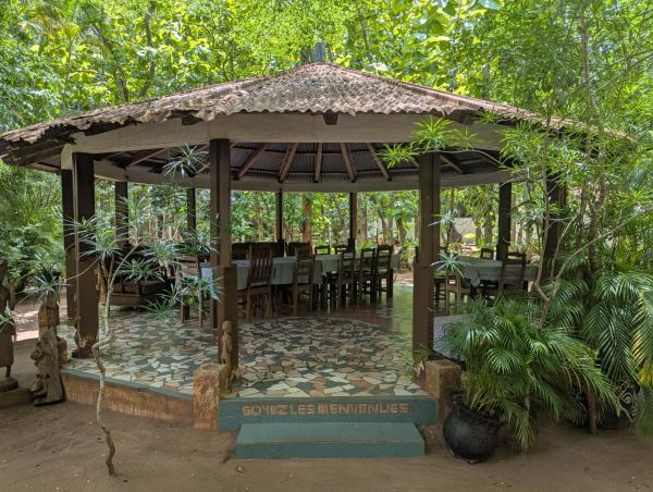 Chez Monique, Rezervovat  Abomey Benin