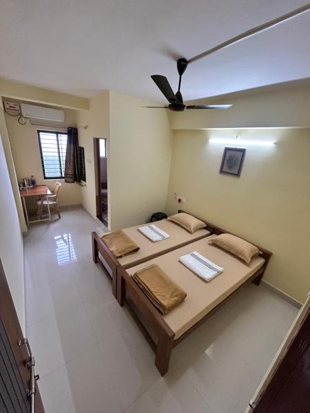 Shubham Suites & Party Hall, Rezervovat  Hubli Bangalore