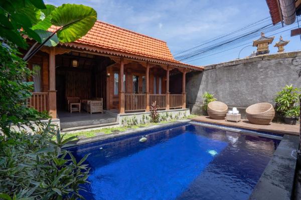 The Lavana Magdalas Joglo Villa Canggu, Rezervovat  Bali hotely s bazénem, Bazén