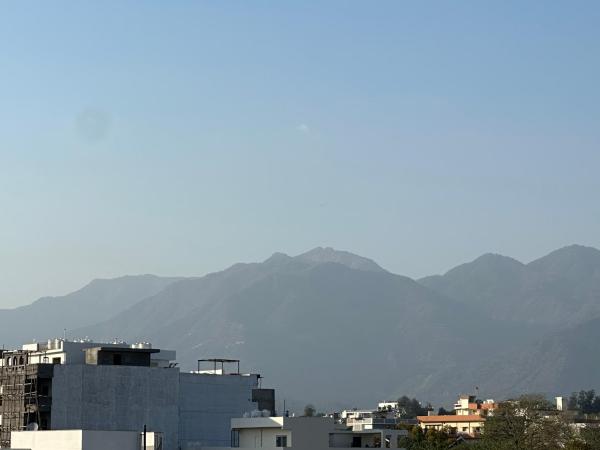 Mussoorie View Homestay, Rezervovat  Hotely v Uttarakhand s parkováním, Parkování