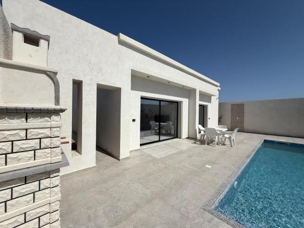 Villa PALMAZUR Djerba sans vis a vis, Rezervovat  Midoun 