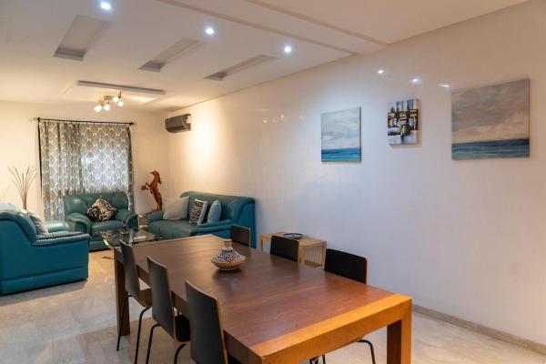 Two Bedroom Luxury Appt with air conditioning parking and pool, Rezervovat  Marakéš Marrakech-Tensift-Haouz