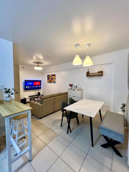NestNook in Acacia Estates, Rezervovat  Taguig 