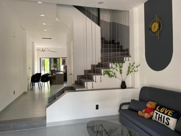 The Corner of Contemporary, Rezervovat  Ấp Nhơn Hòa Long An