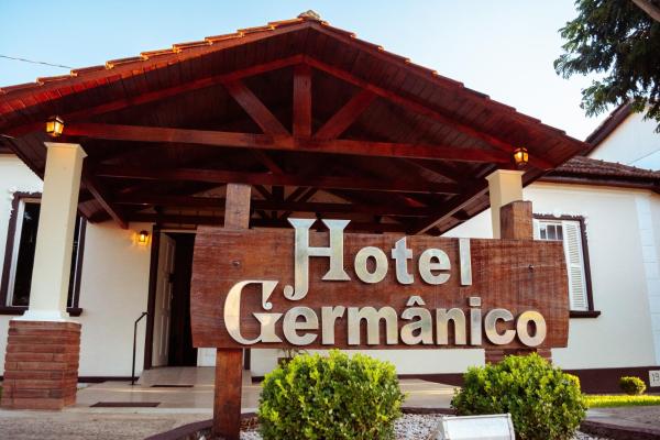 Hotel Germânico, Rezervovat  Hotely v Rio Grande do Sul s parkováním, Parkování