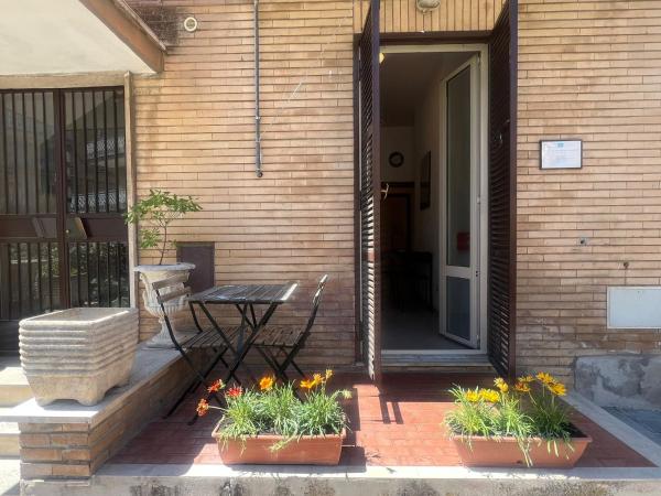 Casa Gemelli, Rezervovat  Hotely v Lazio s parkováním, Parkování
