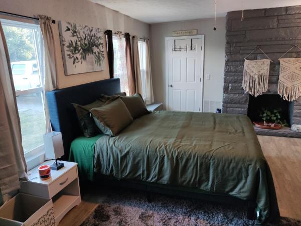 TRANQUIL OASIS - Private Rooms -Near Downtown Indianapolis, Rezervovat  Indianapolis Indiana