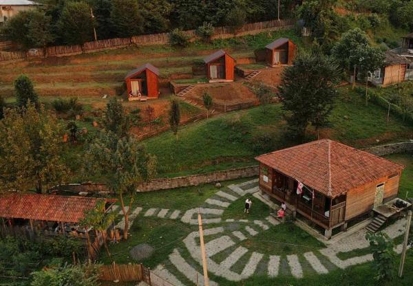 Skijis Sakhli, Rezervovat  Zenobani 