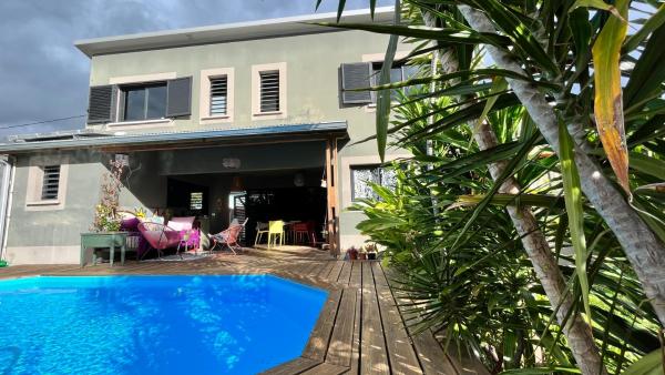 Villa avec piscine tranquille, Rezervovat  Saint-Pierre hotely s bazénem, Bazén