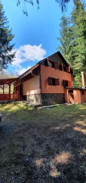 Riksberg Chalet in Harghita Mountains, Rezervovat Chata Transylvania hotely s parkováním, Parkování