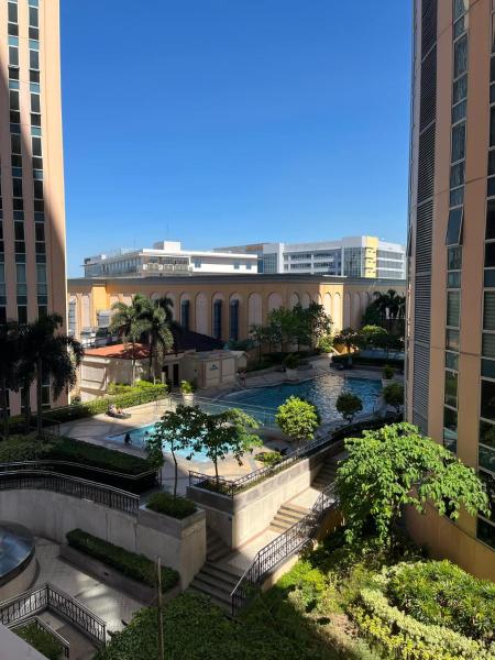 Cozy condo with balcony in Taguig, Rezervovat  Taguig 
