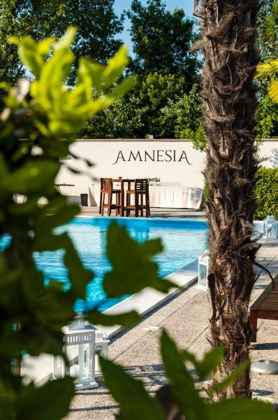 AMNESIA VILLAS, Rezervovat  Borghetto hotely s bazénem, Bazén