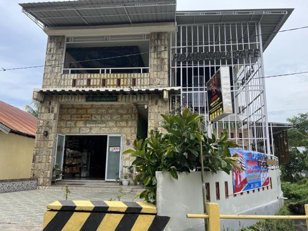 Hotel O Batodupi Guesthouse Syariah Near Buttu Kasambi, Rezervovat   