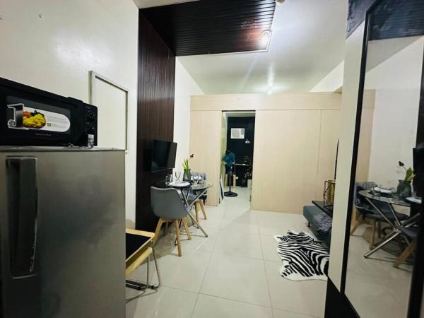 THEOS SUITE1 @TheGrassResidences, Rezervovat  Manila 