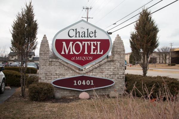 The Chalet Motel, Rezervovat Chata Mequon Wisconsin