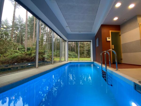 Kakumäe Raba Villa - puhkemaja basseiniga Tallinnas, Rezervovat  Baltic Sea hotely s bazénem, Bazén