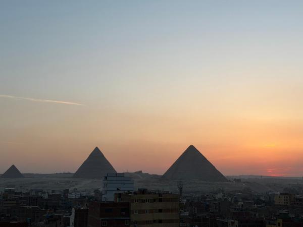 Pyramids gardens guest House, Rezervovat  ‘Ezbet `Abd el-Ḥamîd Giza Governorate
