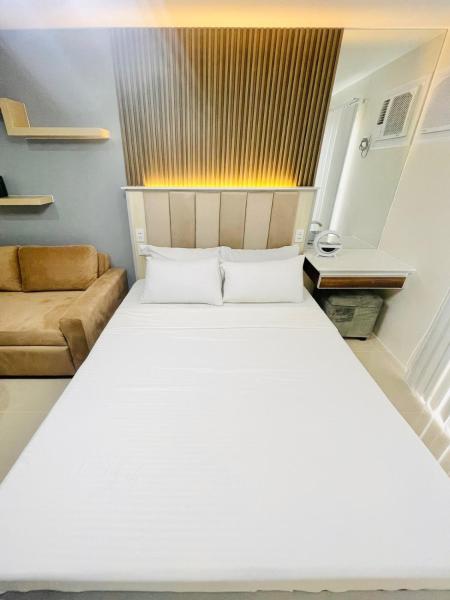 BT 1 Chic City Studio Retreat, Rezervovat  Visayas hotely s bazénem, Bazén