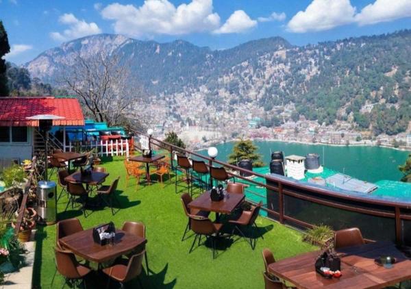 Aman The Lake Side Nainital, Rezervovat  Hotely v Uttarakhand s parkováním, Parkování