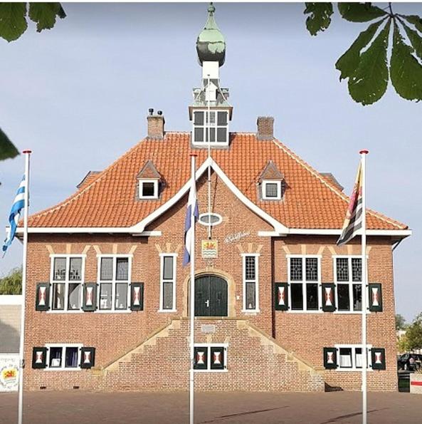 Herberg de Griffioen, Rezervovat  Wolphaartsdijk 