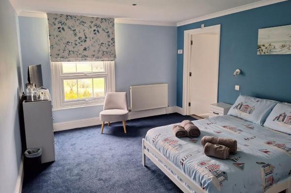 Ensuite Double Room with Countryside Views, Rezervovat  Cranleigh Surrey