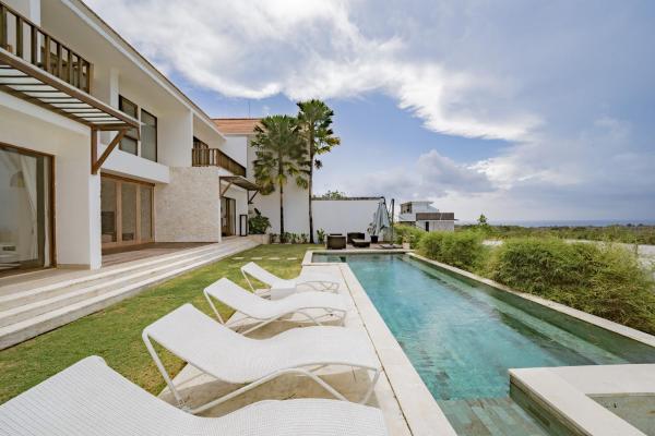 Mermaid Villa Bingin, Rezervovat  Bali hotely s bazénem, Bazén