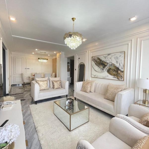 elegantly and beautifully furnished two bedroom apartment with swimming pool children playing ground area and amazing scenic views, Rezervovat  Nairobi Hotely...