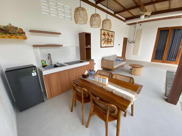 Villa Dewi Sri by MentariPro Bali, Rezervovat  Buleleng hotely s bazénem, Bazén