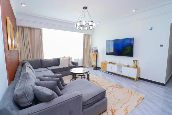 stunning one bedroom apartment with ample parking space swimming pool fully equipped gym and amazing city views, Rezervovat  Nairobi Hotely...