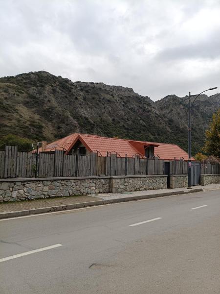 Agmashenebeli house, Rezervovat  Mccheta Mtkheta-Mtianeti