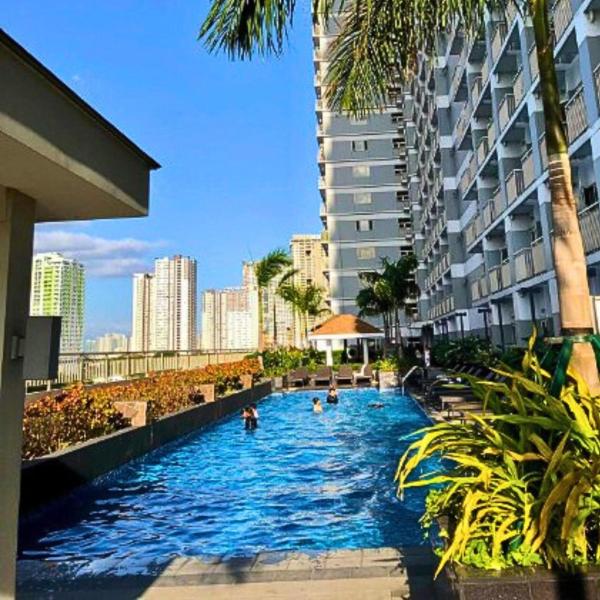 Place To Stay Near US Embassy Front Of Manila Bay, Rezervovat  Manila 