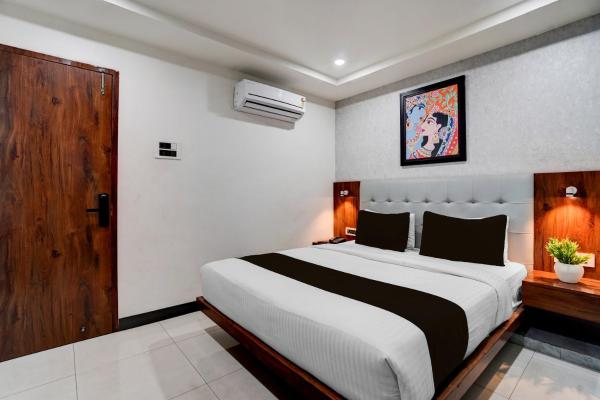 HOTEL O HI-WAY INn, Rezervovat  Dhanbád Jharkhand