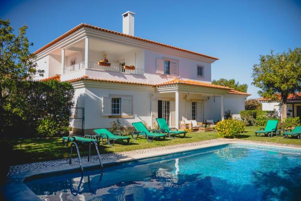 Casa do Marmeleiro Guest House Cascais, Rezervovat  Alcabideche 