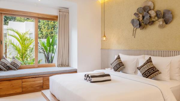 Kaylora Villa by Tanya Pink, Rezervovat  Bali hotely s bazénem, Bazén