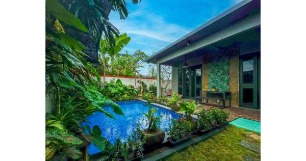 Shanti Place Villa, Ubud, Rezervovat  Bali hotely s bazénem, Bazén