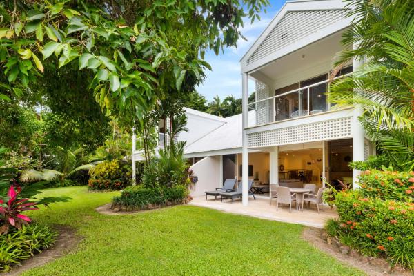 Mirage Resort Villa 422 with access to Sheraton Facilities, Rezervovat  Port Douglas Queensland