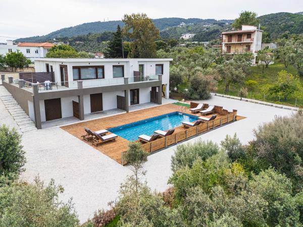 Pnoes Suites Apartments, Rezervovat Apartmán Skiathos 
