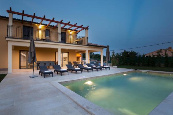 Villa Nikoleta, discover your paradise in Istria, Rezervovat  Nedeščina Central Istria