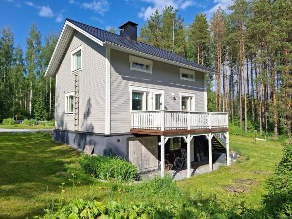 Ahopelto, Rezervovat  Northern Savonia hotely s parkováním, Parkování