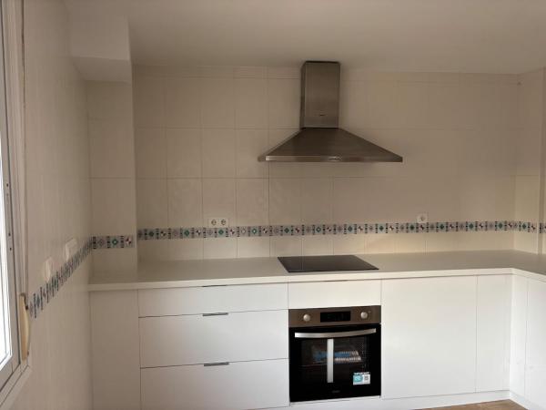 Exclusive Villa in Alicante Golf near the Beach, Rezervovat  Hotely v Navarra s bazénem, Bazén