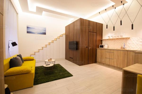 Birds Studios, Rezervovat  Budapešť 