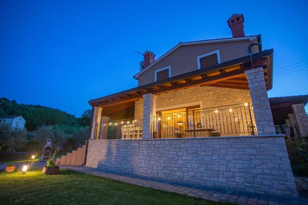 Villa Fiore Spinovci, Rezervovat Vila Crklada hotely s bazénem, Bazén