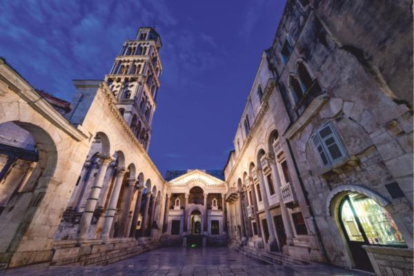 Lillium Heritage Luxury Suite Diocletian's Palace, Rezervovat  Split Splitsko-dalmátská župa, blízko Split Port