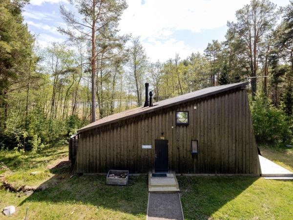 Holiday Home Lagunen Villa 3 by Interhome, Rezervovat  Hotely v Gävleborg s bazénem, Bazén
