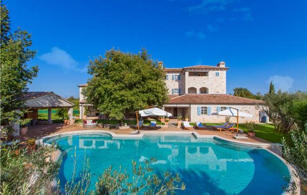 Villa Lou-Sophie, Rezervovat  Hotely v Poreč Riviera s bazénem, Bazén