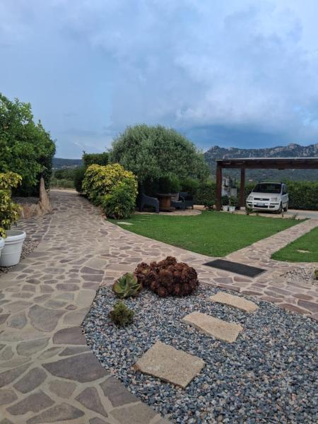 Casa Marta, Rezervovat  Enas Sardinie