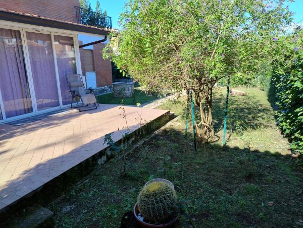 Villa Ermes, Rezervovat  Hotely v Lazio s parkováním, Parkování